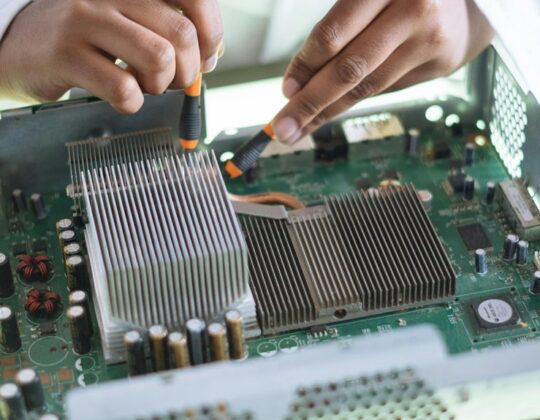 AC-DC Power Converter Circuit Design